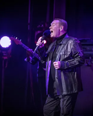 Ali Campbell