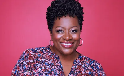 Erin Jackson - Comedian