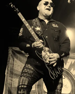 Motley Crue Mountain View