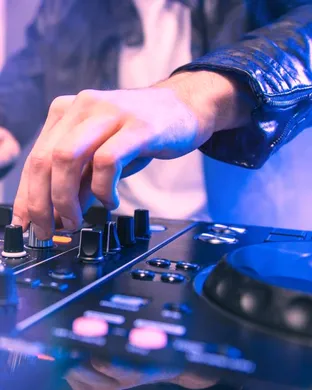 Oskar Med K San Francisco