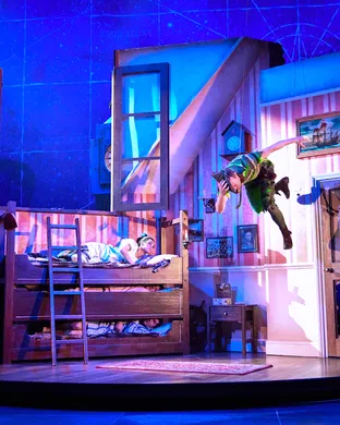 Peter Pan Goes Wrong