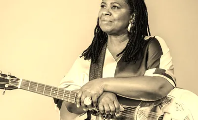 Ruthie Foster